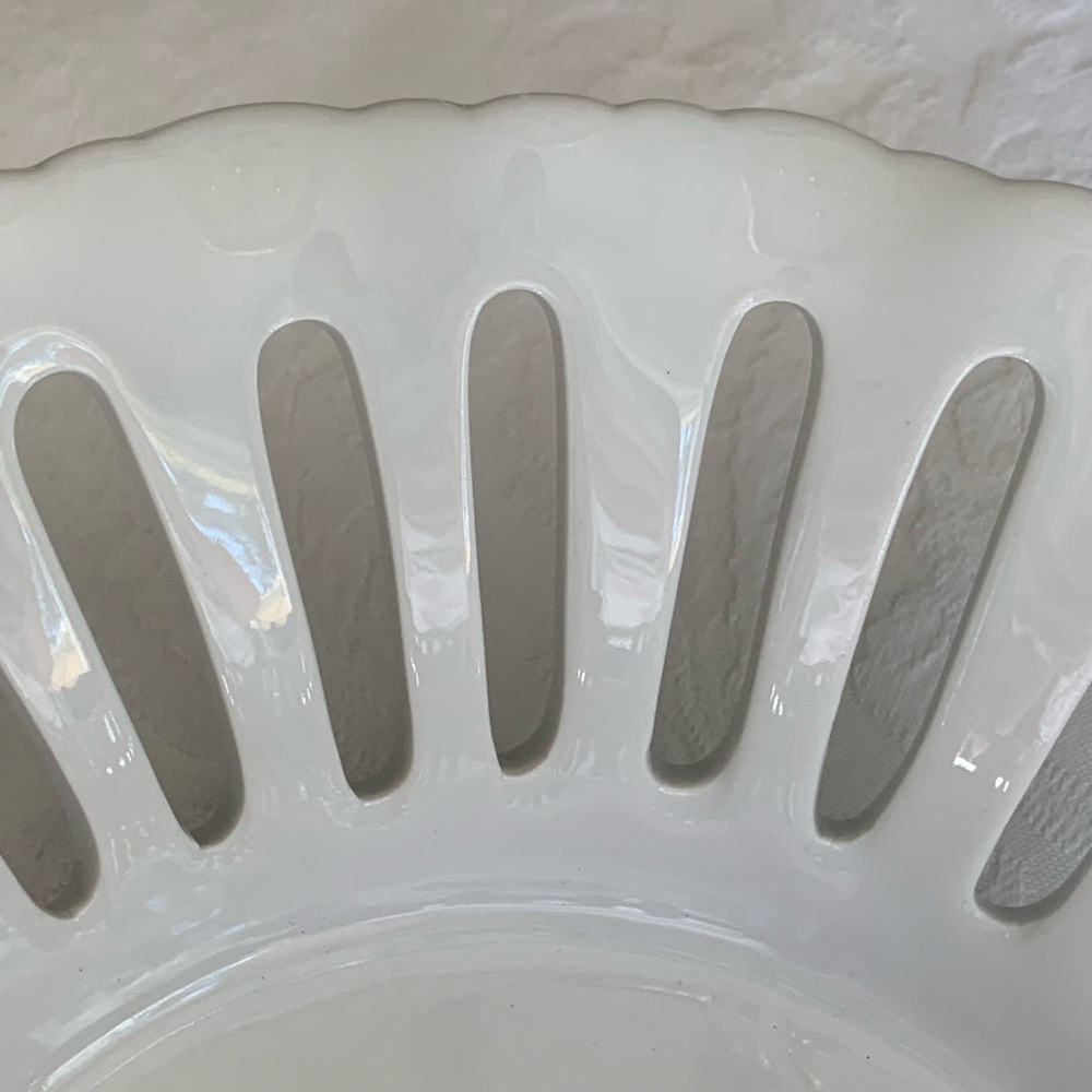 Godinger Porcelain Basket - Picture 6 of 13